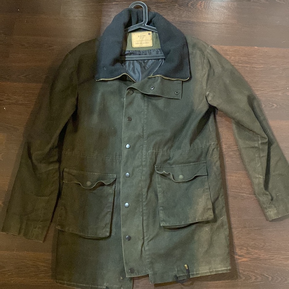 Men’s Coat - Picture 5 of 5